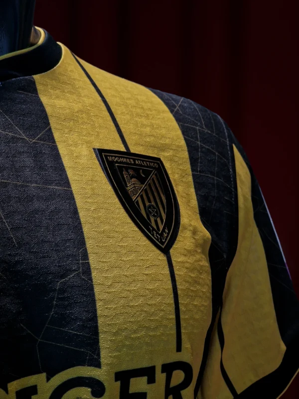 Maillot Moghreb Atlético Tétouan Noir et Or 2025