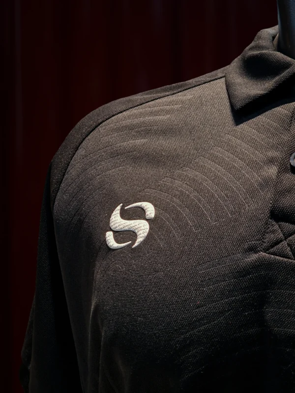 Moghreb Atlético Tetuán black shirt