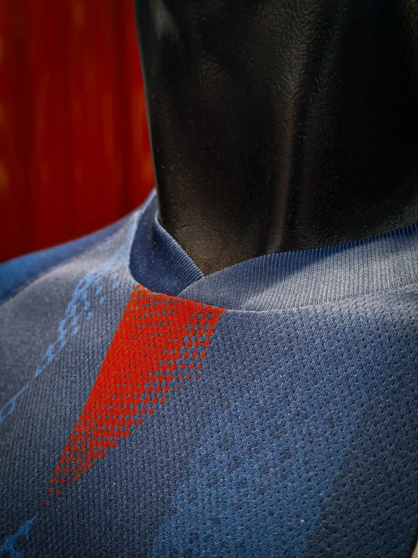 Moghreb Atlético Tetuán blue training shirt