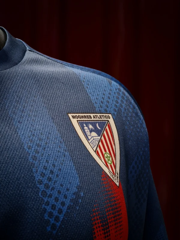 Moghreb Atlético Tetuán blue training shirt