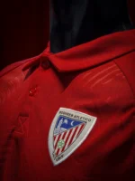 Moghreb Atlético Tetuán red polo shirt