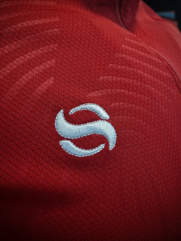 Ensemble Sport MAT – Veste Rouge & Pantalon Marine